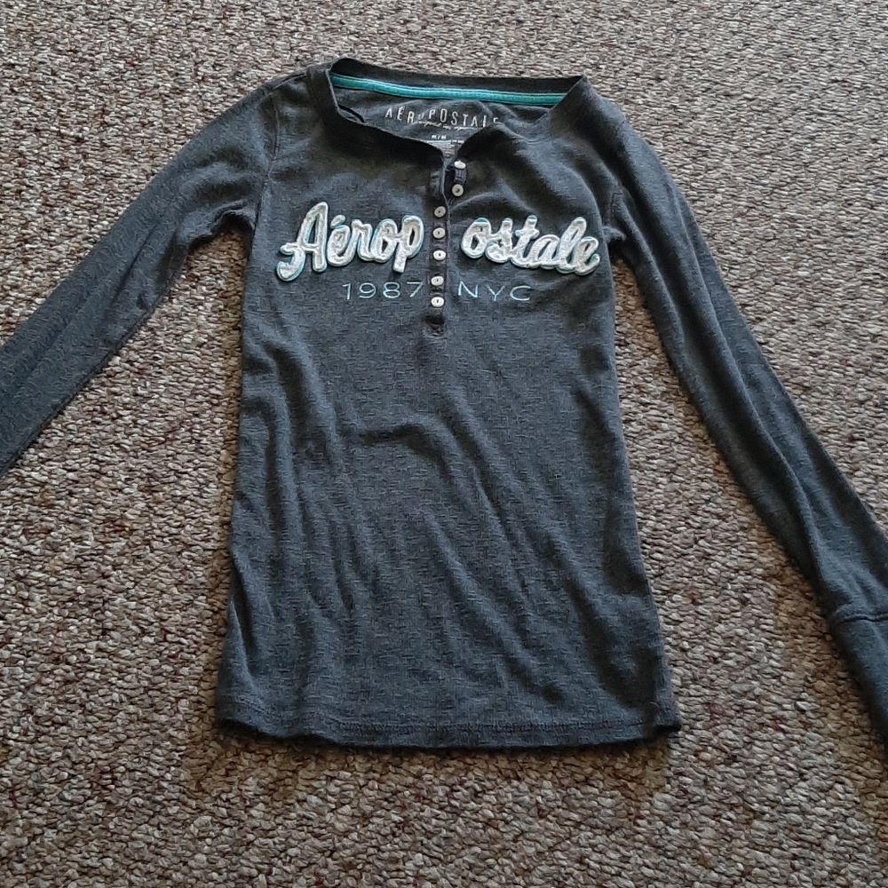 Aeropostale long sleeve shirt